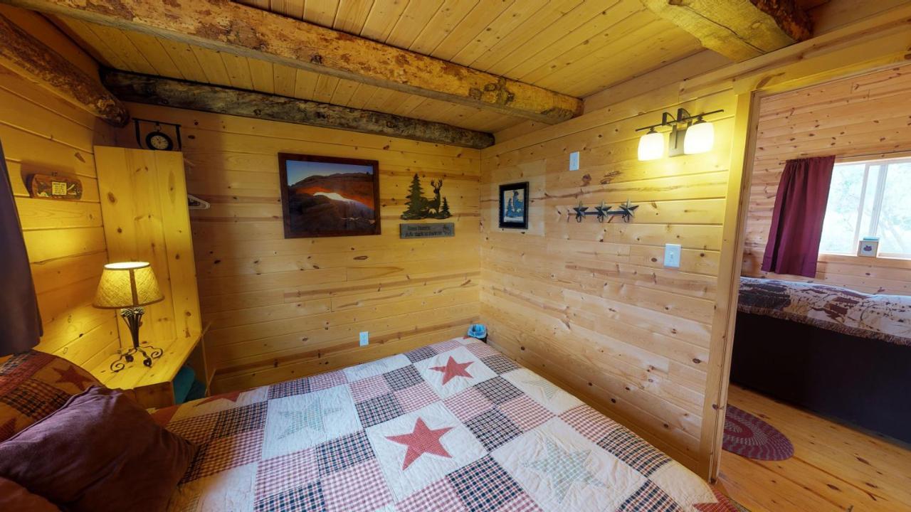 Ranch Mountain Cabin, Stunning! Campfire, Hiking 몬티첼로 외부 사진